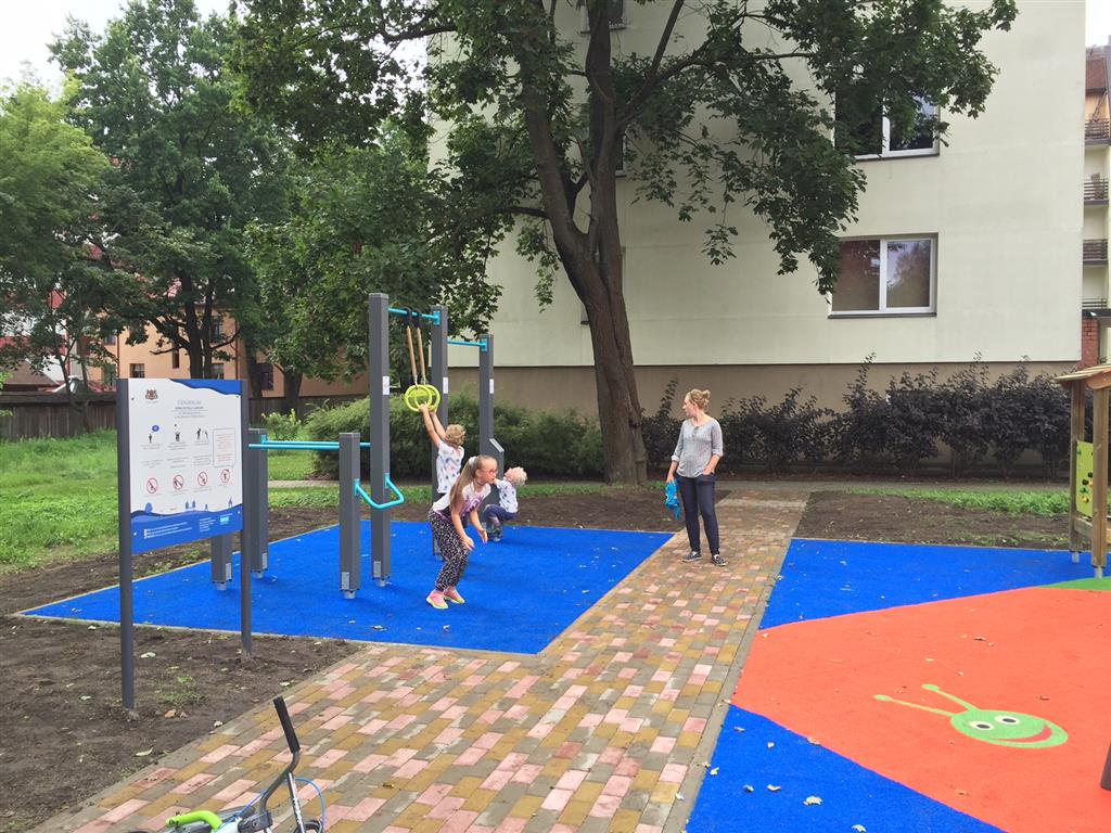 Fixman rotaļu laukums Čiekrukalnā, Rīgā